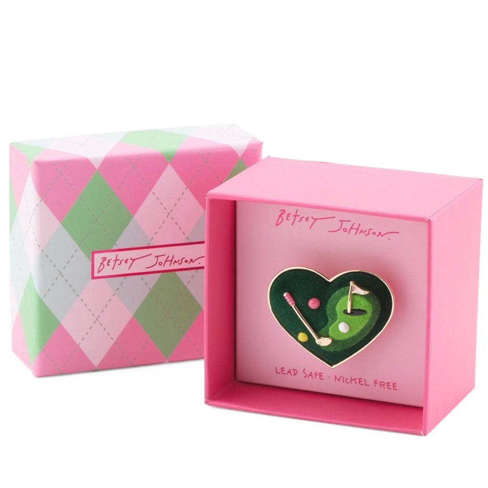 BETSEY JOHNSON GOLD PLATED GOLF HEART RING -  NWT